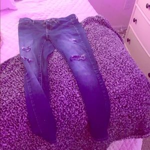 Dark washed ripped jeggings